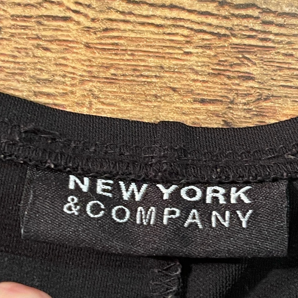 New York & Co midi skirt - Picture 2 of 3